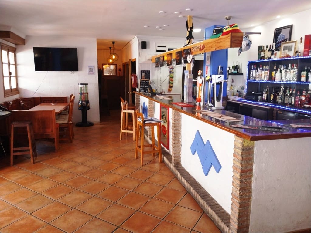 Restaurant/Bar for sale in Benalmadena - € 24,950 (Ref: 5864526)
