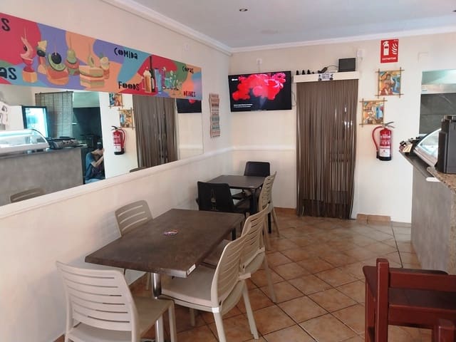 Restaurant/Bar for sale in Fuengirola - € 24,950 (Ref: 5878292)