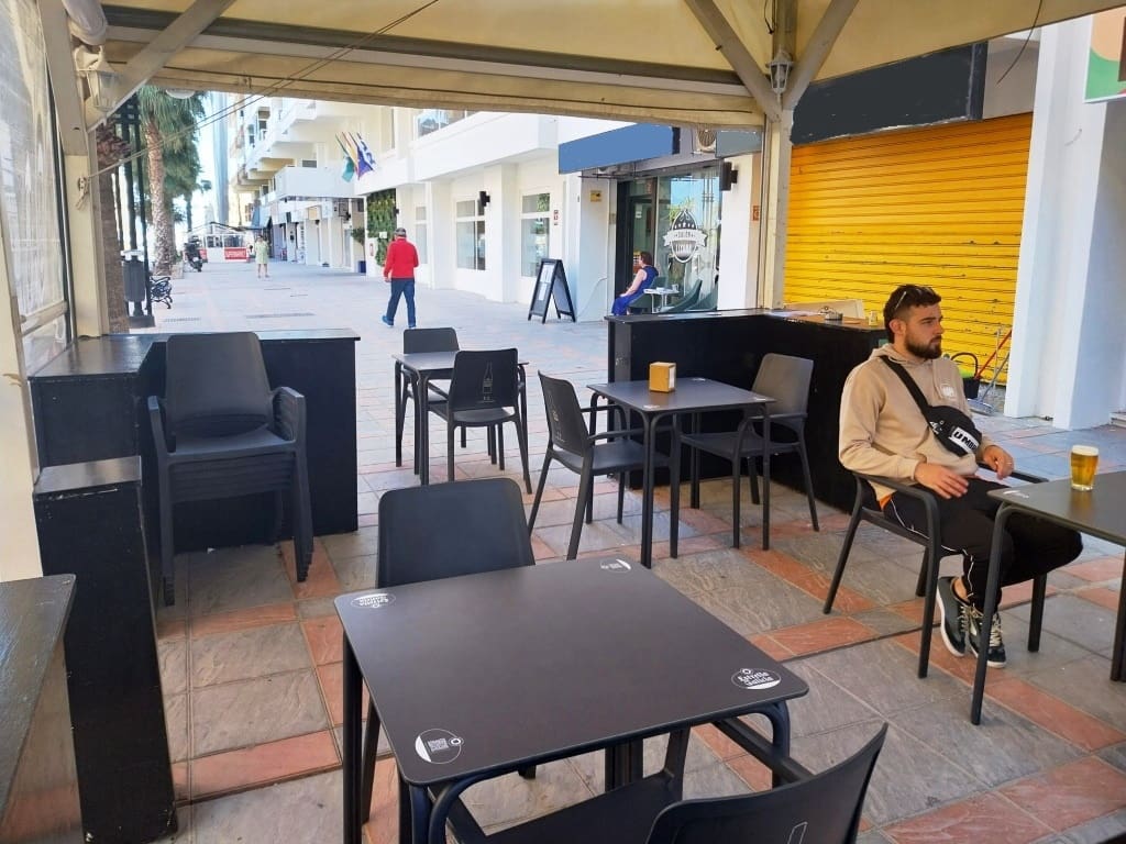Restaurant/Bar for sale in Fuengirola - € 24,950 (Ref: 5878292)