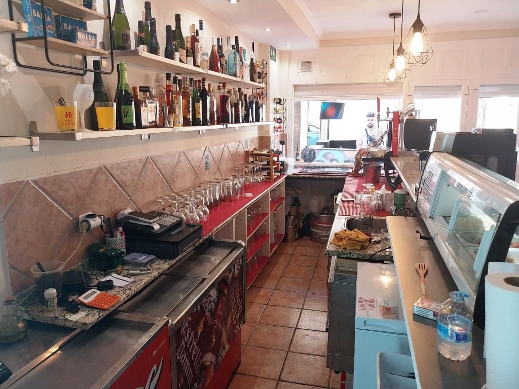 Restaurant/Bar for sale in Fuengirola - € 24,950 (Ref: 5878292)