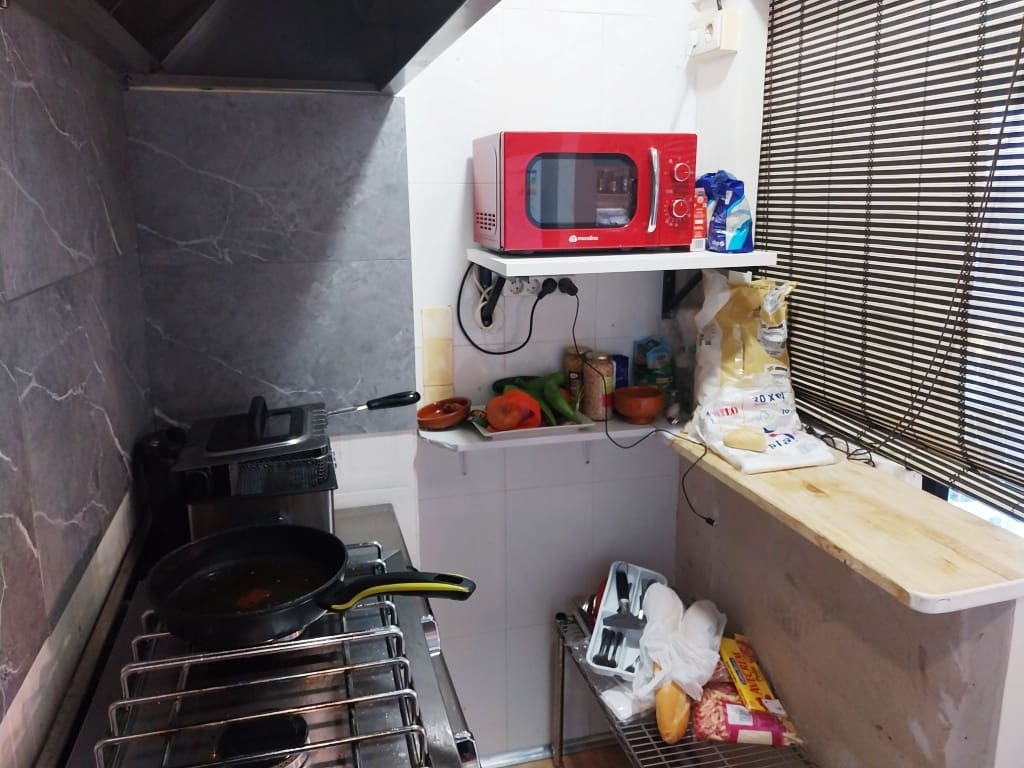 Restaurant/Bar for sale in Fuengirola - € 24,950 (Ref: 5878292)