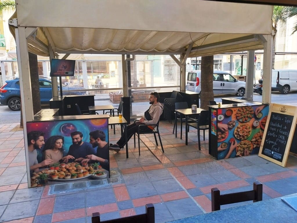 Restaurant/Bar for sale in Fuengirola - € 24,950 (Ref: 5878292)
