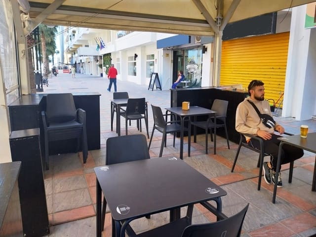 Restaurant/Bar for sale in Fuengirola - € 24,950 (Ref: 5878292)