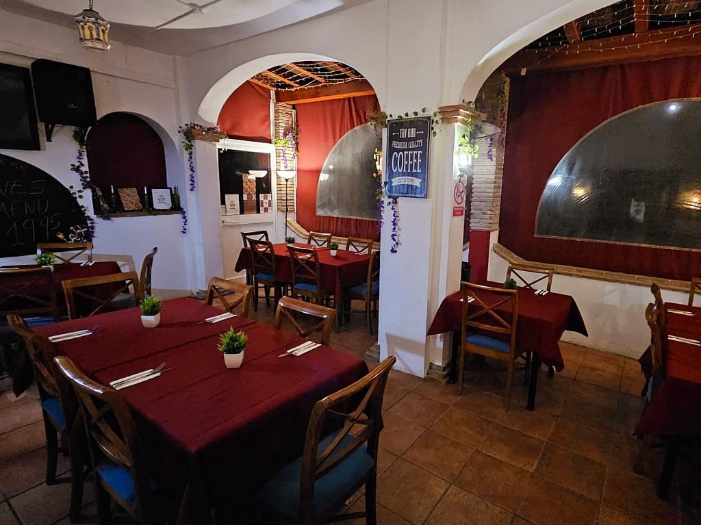Restaurant/Bar for sale in Mijas Costa - € 435,000 (Ref: 9428276)