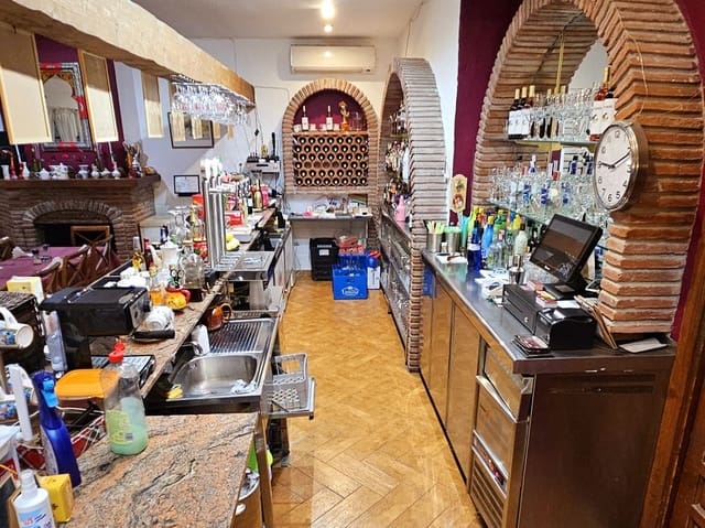 Restaurant/Bar for sale in Mijas Costa, Mijas - € 435,000 (Ref: 9428276)