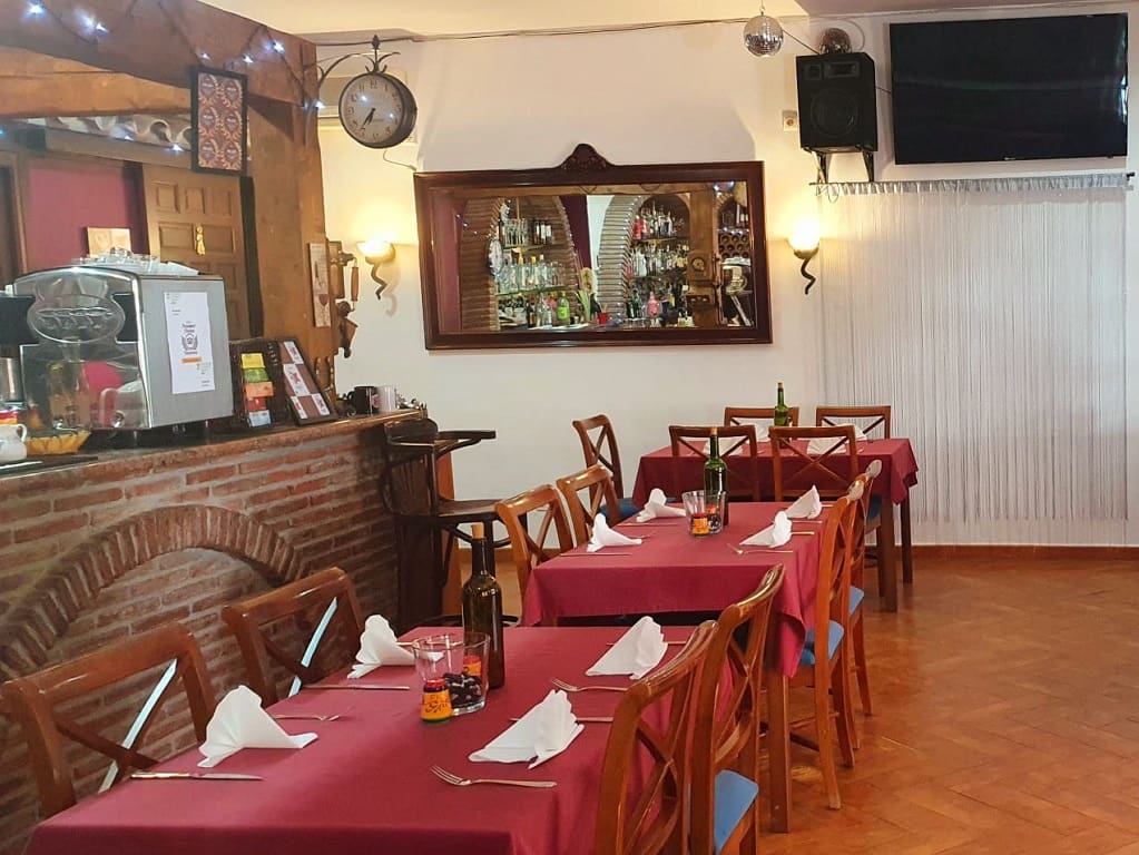 Restaurant/Bar for sale in Mijas Costa - € 435,000 (Ref: 9428276)
