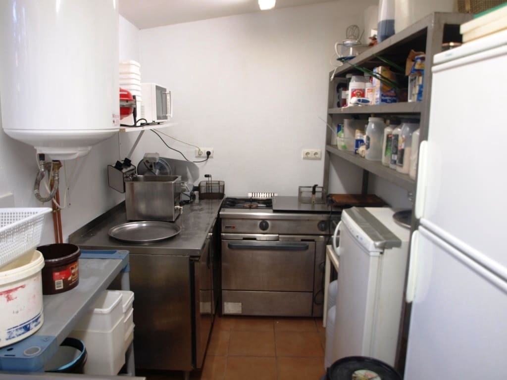 Restaurant/Bar for sale in Mijas Costa - € 420,000 (Ref: 9428278)