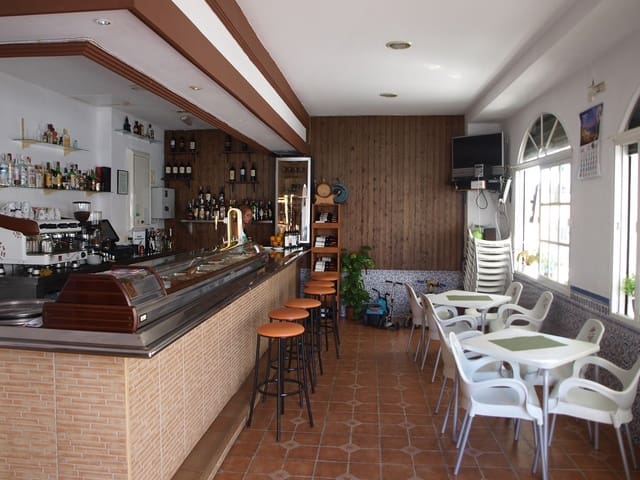 Restaurant/Bar for sale in Fuengirola - € 395,000 (Ref: 9428280)
