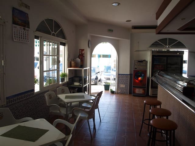 Restaurant/Bar for sale in Fuengirola - € 395,000 (Ref: 9428280)