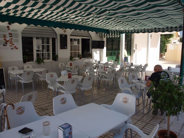 Restaurant/Bar for sale in Fuengirola - € 395,000 (Ref: 9428280)