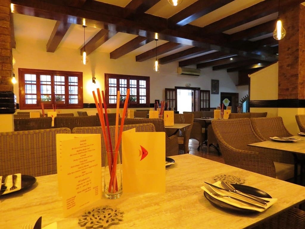 Restaurant/Bar for sale in Fuengirola - € 395,000 (Ref: 9428282)