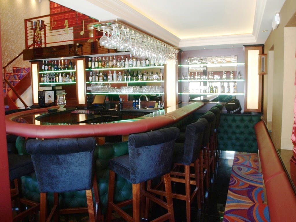 Restaurant/Bar for sale in Fuengirola - € 395,000 (Ref: 9428284)