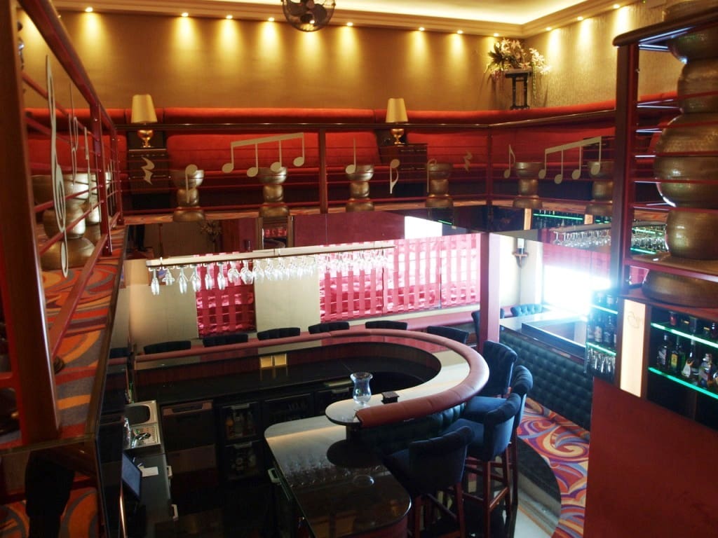 Restaurant/Bar for sale in Fuengirola - € 395,000 (Ref: 9428284)