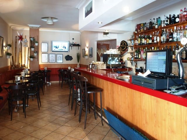 Restaurant/Bar for sale in Fuengirola - € 375,000 (Ref: 9428286)