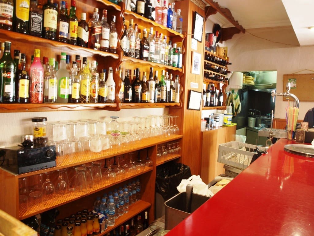 Restaurant/Bar for sale in Fuengirola - € 375,000 (Ref: 9428286)
