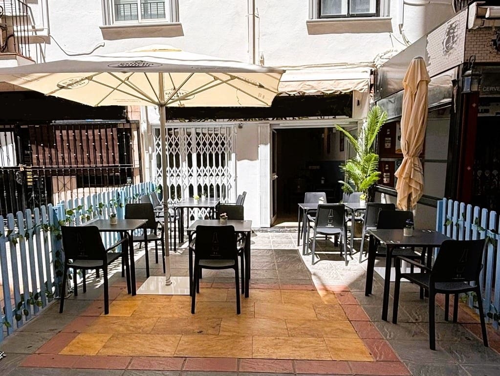 Restaurant/Bar for sale in Fuengirola - € 34,950 (Ref: 9428289)