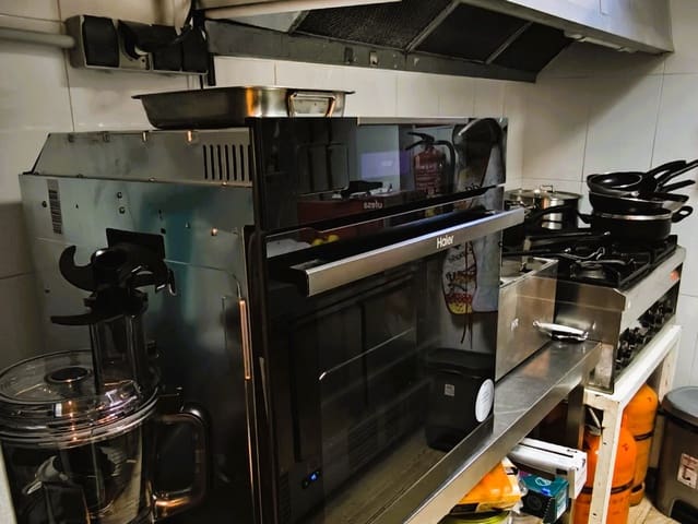 Restaurant/Bar for sale in Fuengirola - € 34,950 (Ref: 9428289)