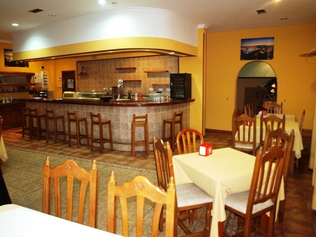 Restaurang/Bar till salu i Torremolinos - 350 000 € (Ref: 9428290)