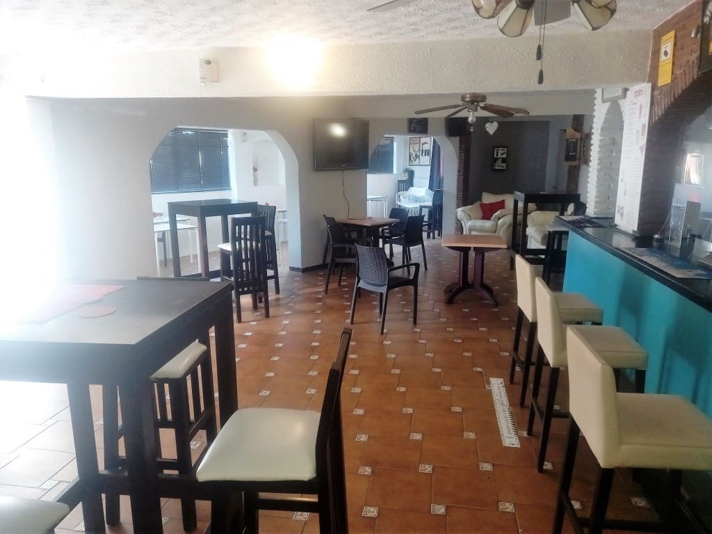 Restaurant/Bar for sale in Benalmadena - € 345,000 (Ref: 9428291)