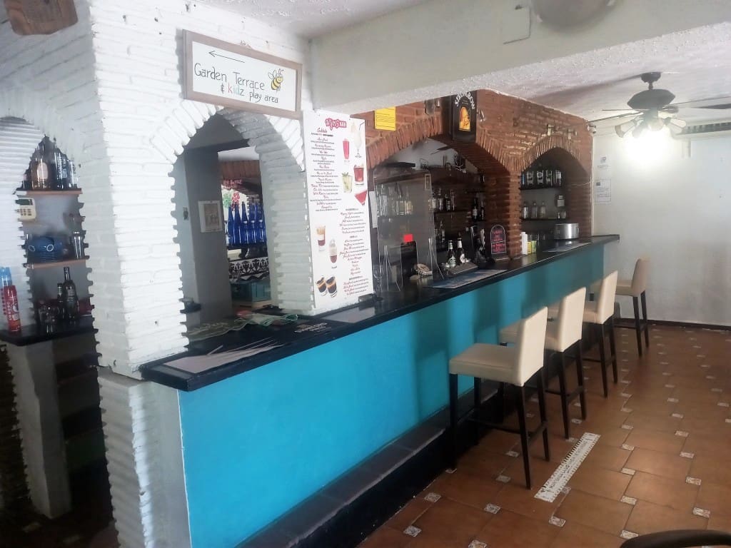 Restaurant/Bar for sale in Benalmadena - € 345,000 (Ref: 9428291)