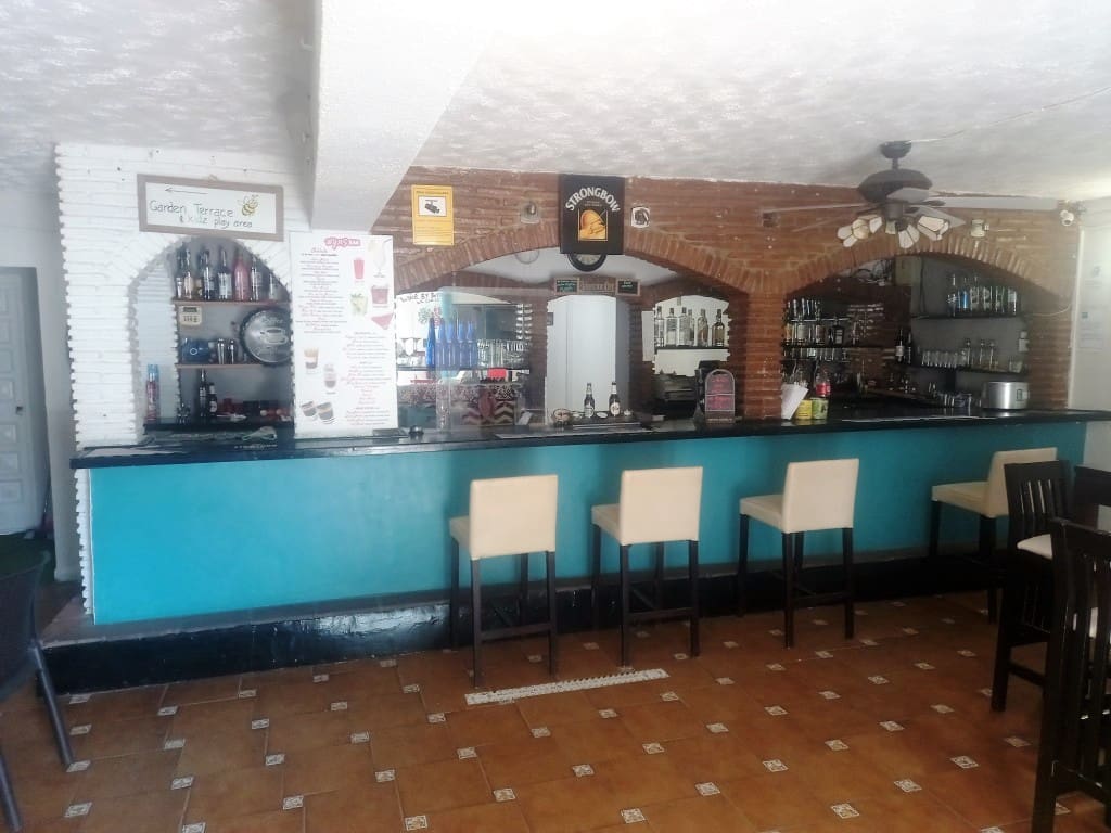 Restaurant/Bar for sale in Benalmadena - € 345,000 (Ref: 9428291)