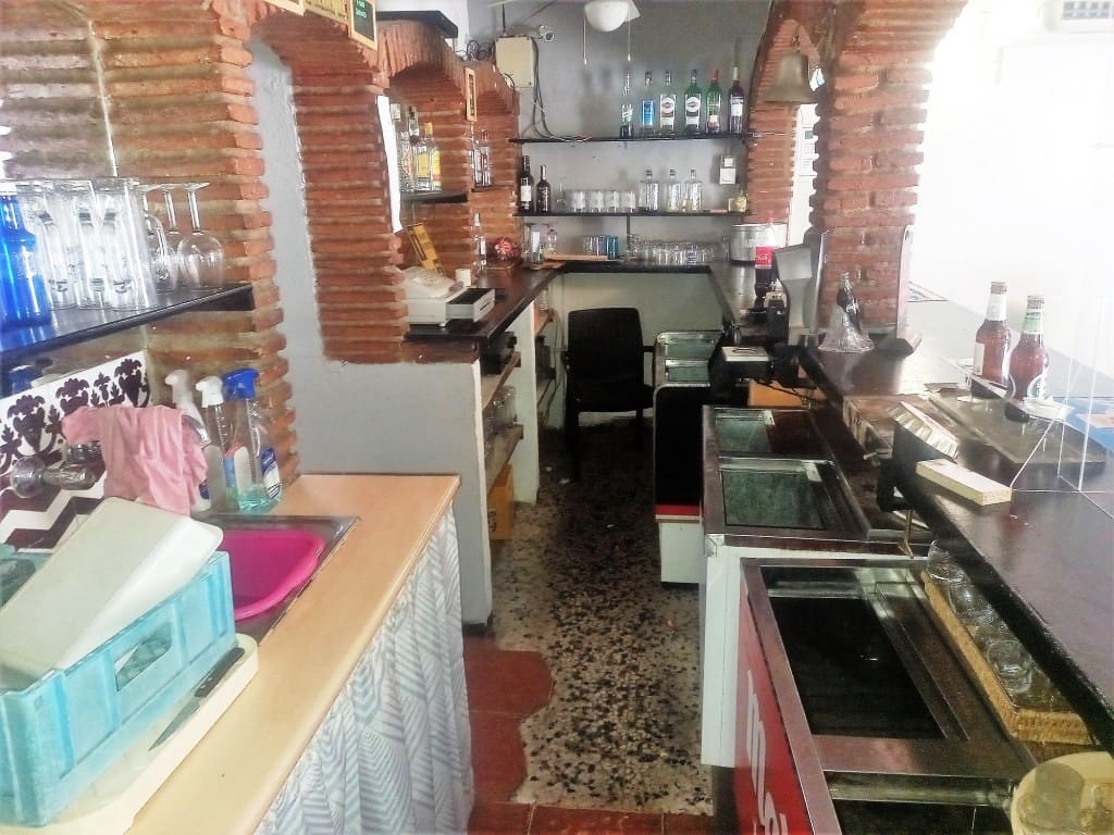 Restaurant/Bar for sale in Benalmadena - € 345,000 (Ref: 9428291)