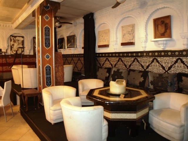 Restaurant/Bar for sale in Mijas Costa, Mijas - € 340,000 (Ref: 9428293)