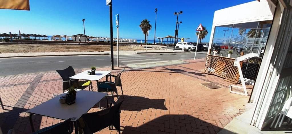 Restaurant/Bar for sale in Fuengirola - € 330,000 (Ref: 9428294)
