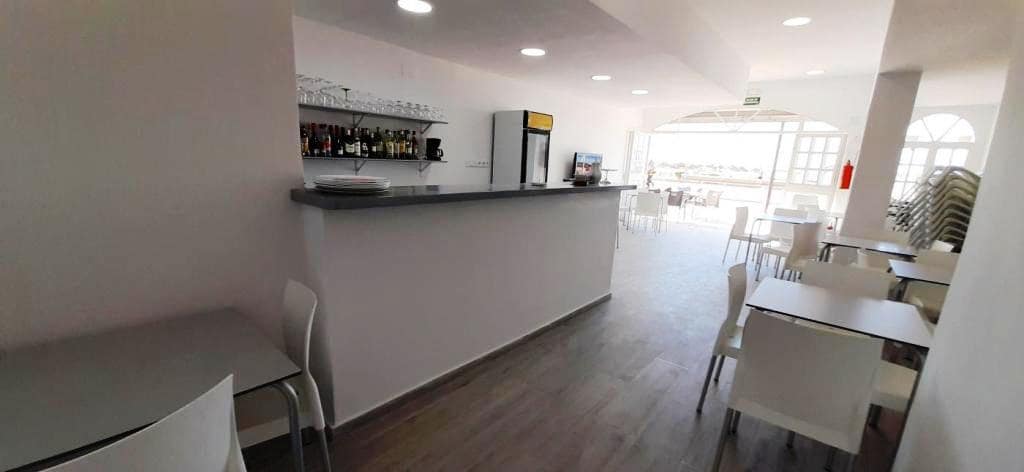 Restaurant/Bar for sale in Fuengirola - € 330,000 (Ref: 9428294)
