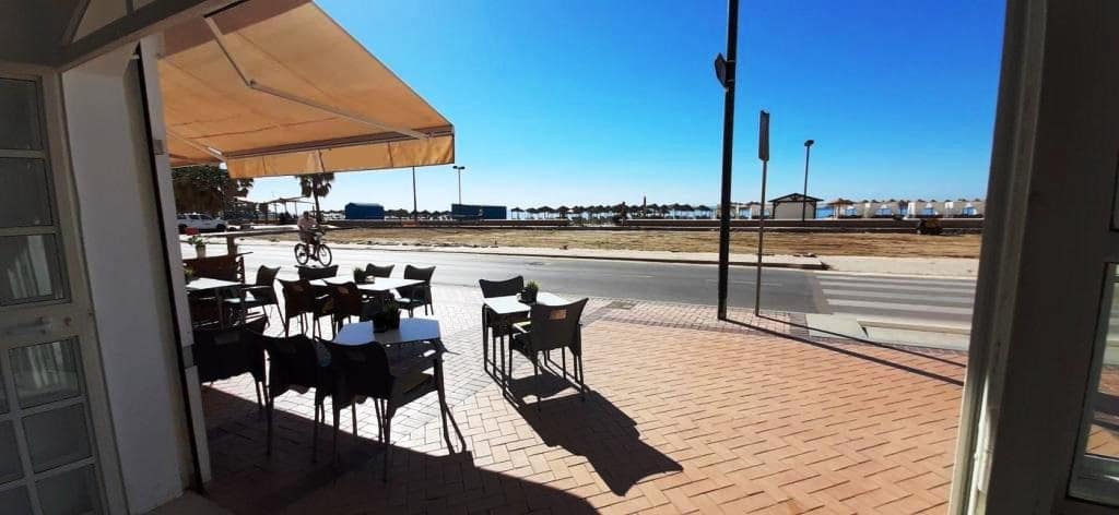 Restaurant/Bar for sale in Fuengirola - € 330,000 (Ref: 9428294)