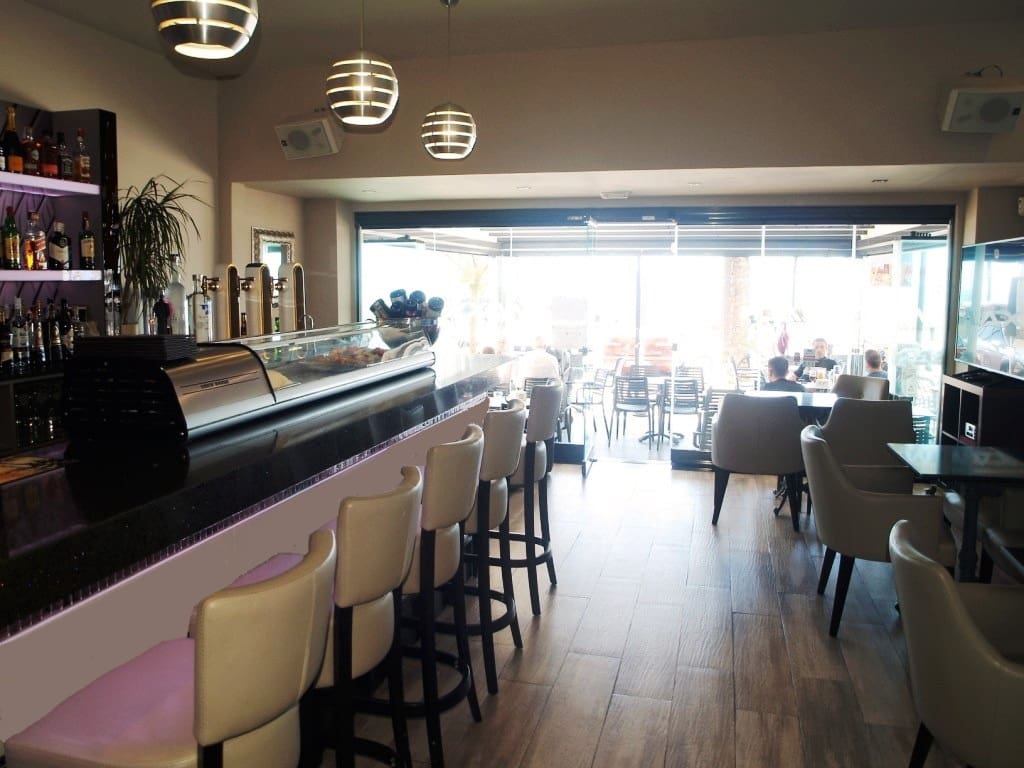 Restaurant/Bar for sale in Fuengirola - € 329,950 (Ref: 9428295)