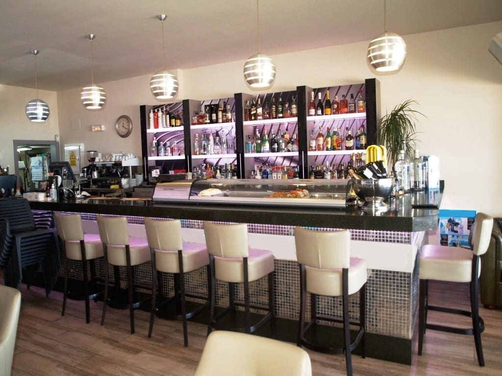 Restaurant/Bar for sale in Fuengirola - € 329,950 (Ref: 9428295)