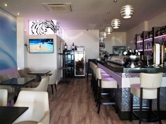 Restaurant/Bar for sale in Fuengirola - € 329,950 (Ref: 9428295)