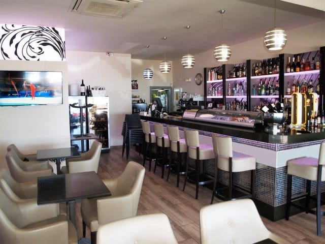Restaurant/Bar for sale in Fuengirola - € 329,950 (Ref: 9428295)