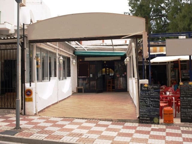 Restaurante/Bar para venda em Benalmádena - 285 000 € (Ref: 9428301)