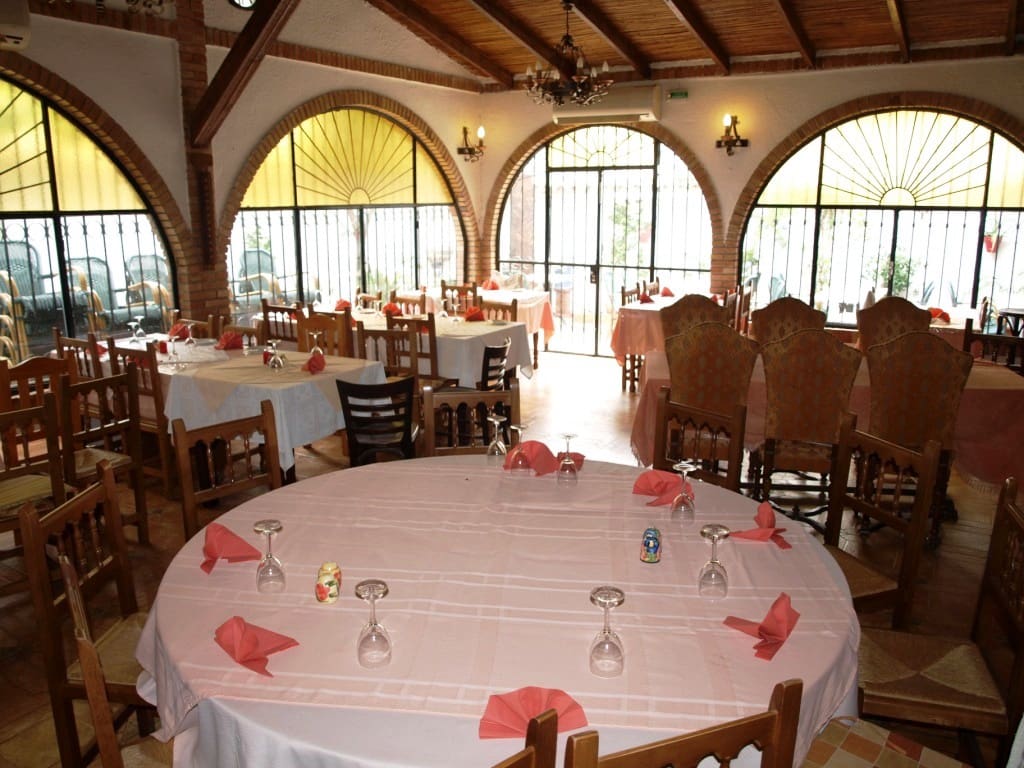 Restaurante/Bar para venda em Benalmadena - 285 000 € (Ref: 9428301)