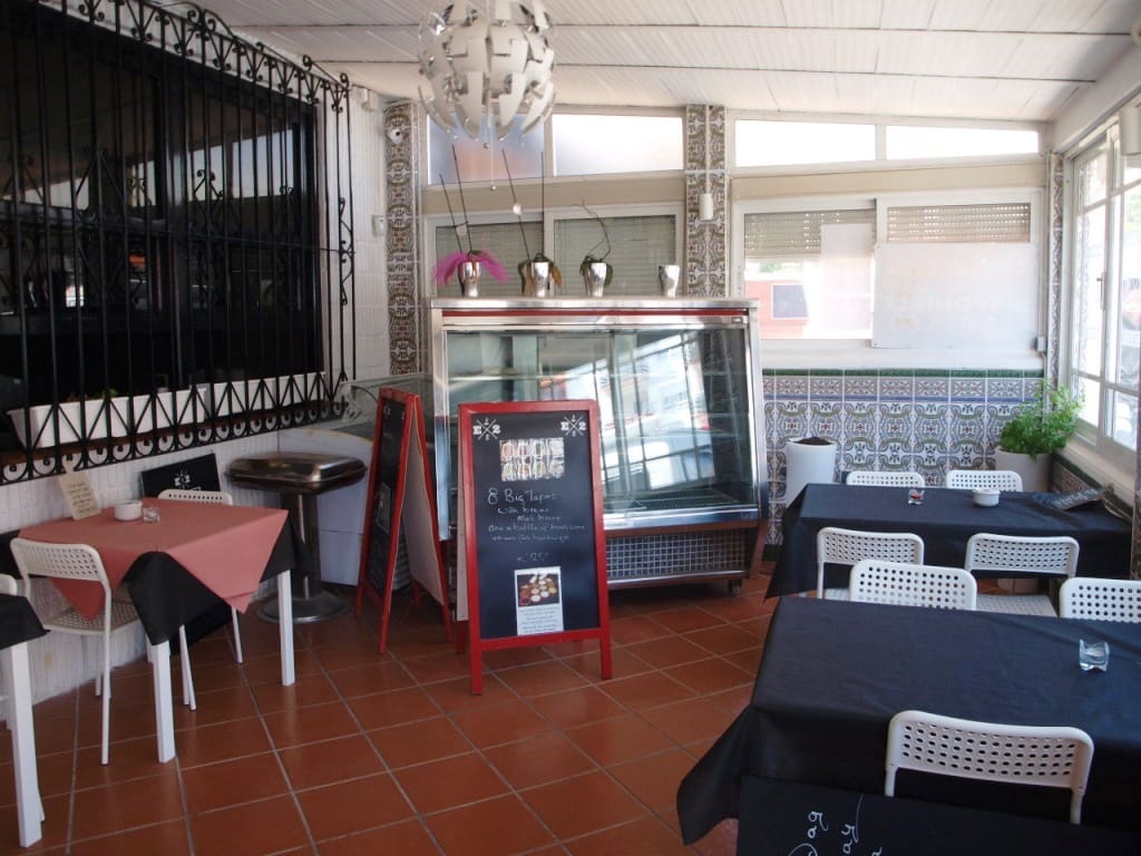 Restaurante/Bar para venda em Torremolinos - 275 000 € (Ref: 9428302)