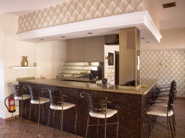 Bar/Restaurante en Mijas Costa, Mijas en venta - 274.950 € (Ref: 9428308)