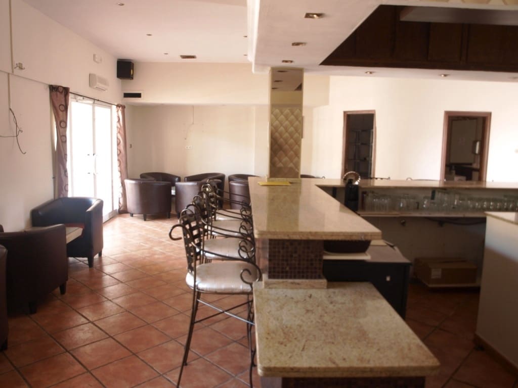 Restaurant/Bar for sale in Mijas Costa - € 274,950 (Ref: 9428308)