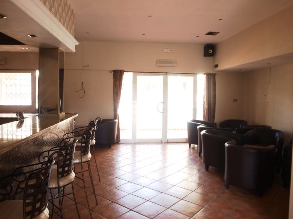 Restaurant/Bar for sale in Mijas Costa - € 274,950 (Ref: 9428308)