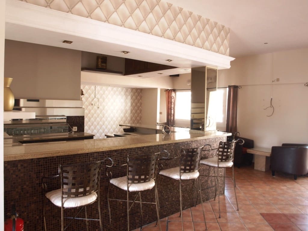 Restaurant/Bar for sale in Mijas Costa - € 274,950 (Ref: 9428308)