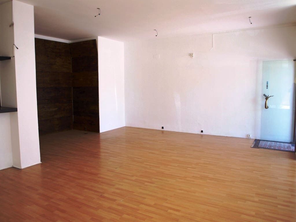 Restaurant/Bar for sale in Fuengirola - € 270,000 (Ref: 9428309)