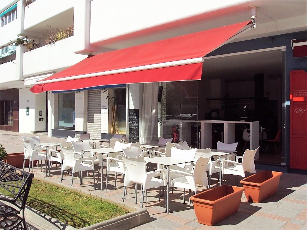 Restaurant/Bar for sale in Fuengirola - € 270,000 (Ref: 9428309)