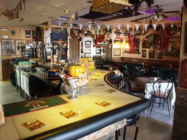 Restaurant/bar te koop in Torremolinos - € 265.000 (Ref: 9428311)