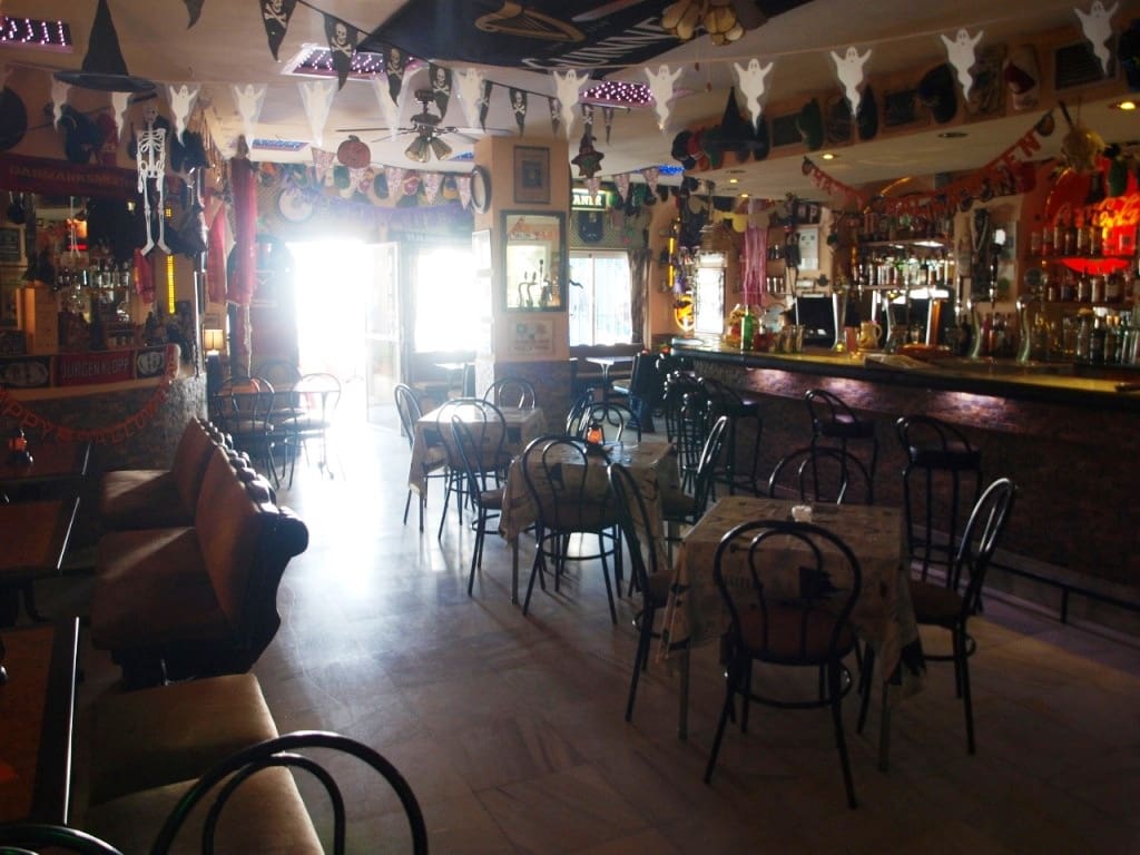 Restaurant/Bar for sale in Torremolinos - € 265,000 (Ref: 9428311)