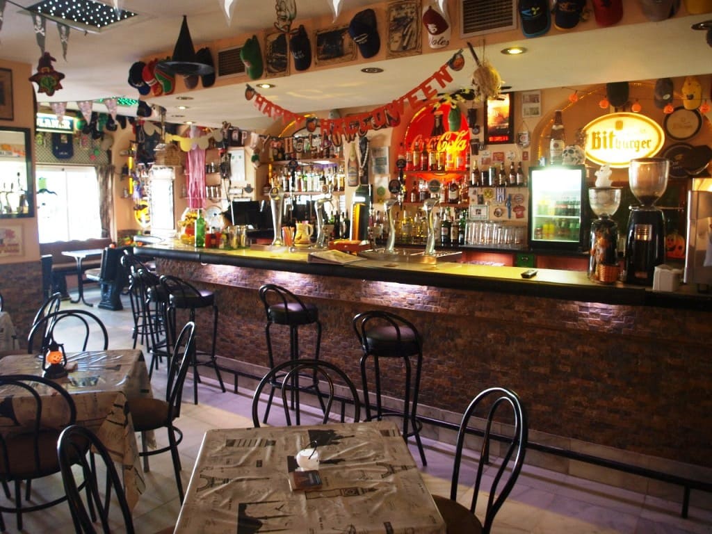 Restaurant/Bar for sale in Torremolinos - € 265,000 (Ref: 9428311)