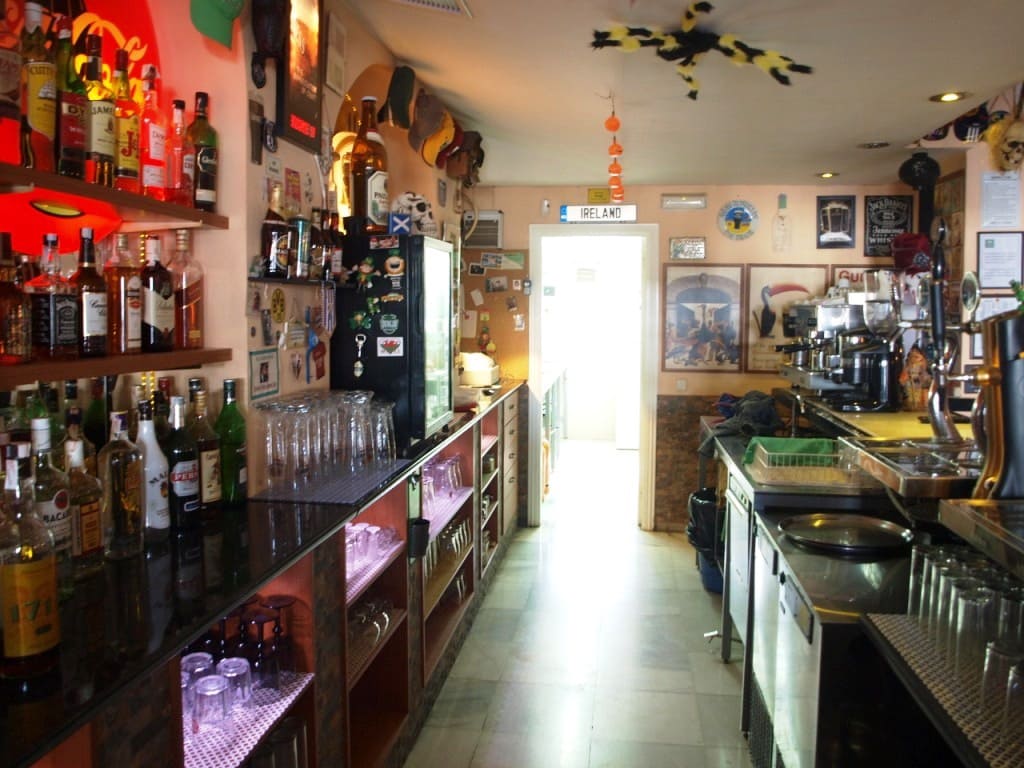 Restaurant/Bar for sale in Torremolinos - € 265,000 (Ref: 9428311)