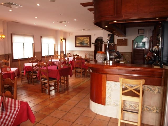 Restaurant/Bar for sale in Fuengirola - € 259,950 (Ref: 9428312)