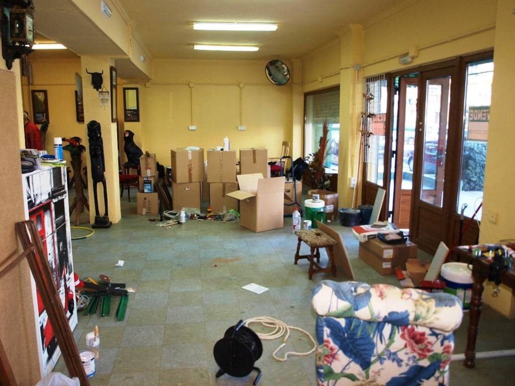 Business for sale in Torremolinos - € 259,000 (Ref: 9428314)