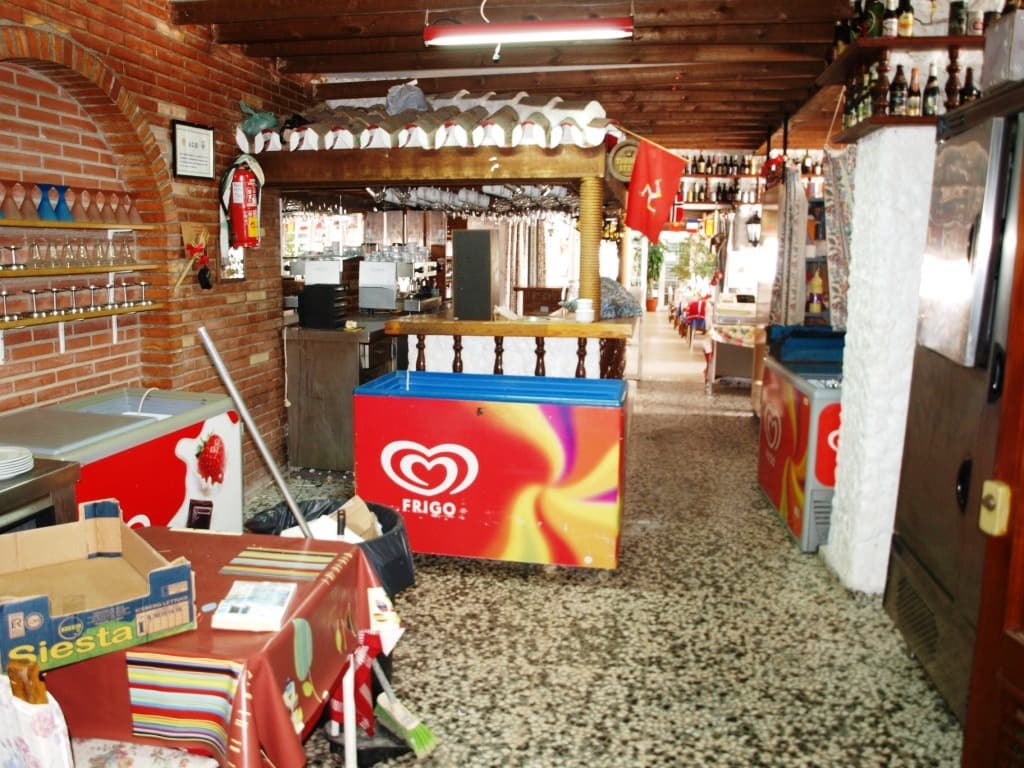 Restaurant/Bar for sale in Benalmadena - € 250,000 (Ref: 9428318)